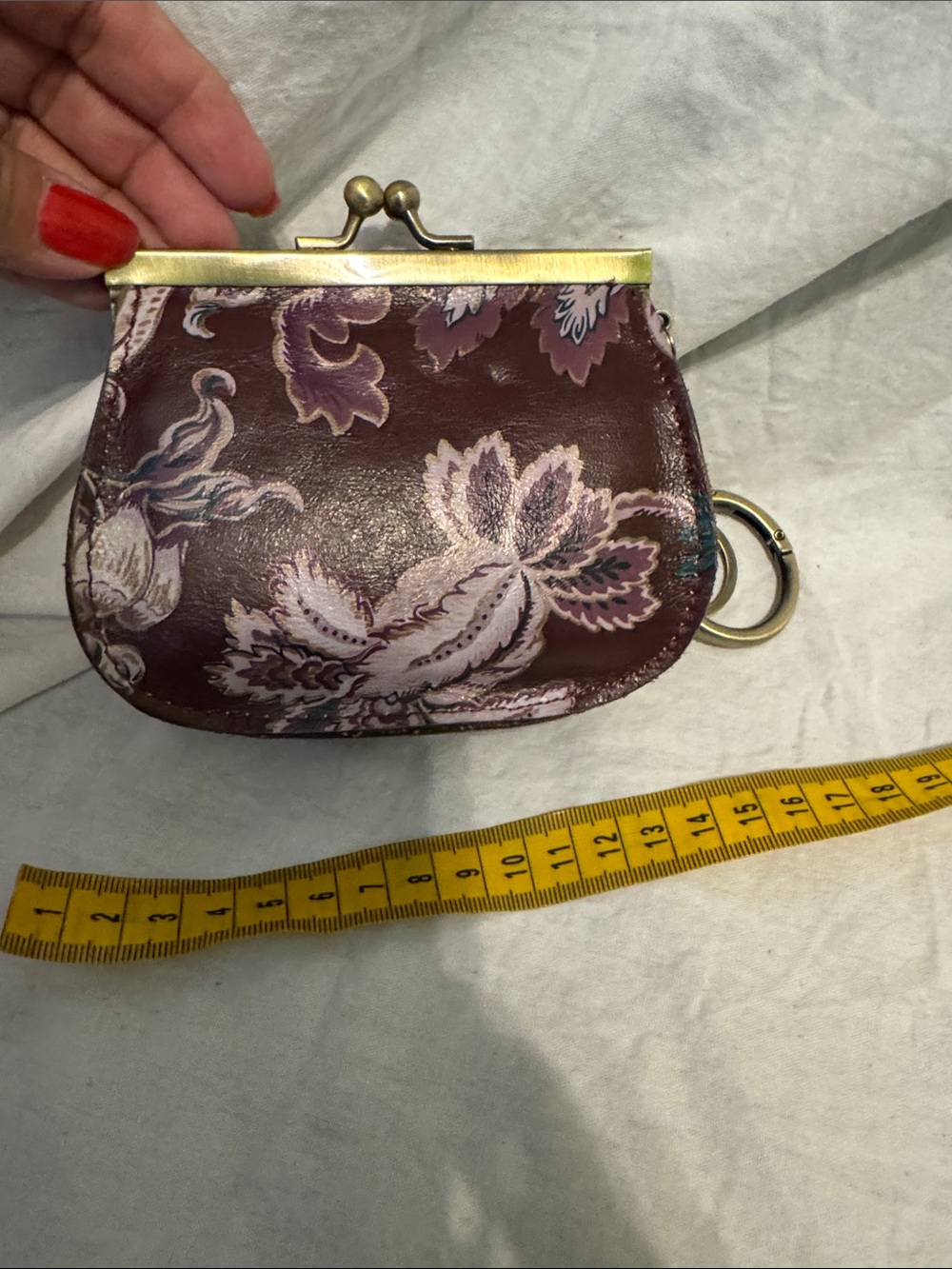 Patricia Nash Floral Embossed Key & Card Holder coin purse in Burgundy and Teal - Picture 3 of 4